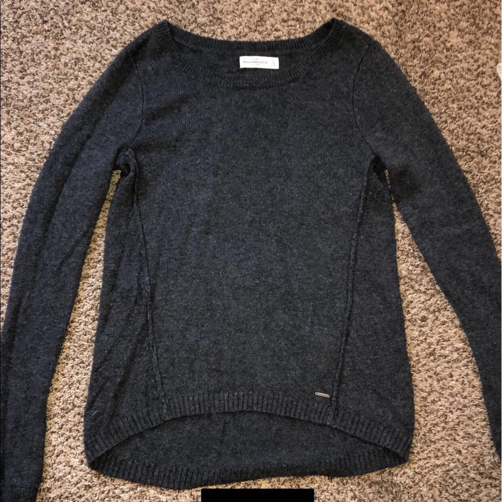 🖤Grey thick sweater🖤